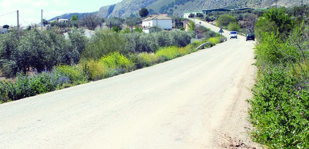 Mejoras en la carretera que une la Esperanza de Loja con Huétor Tájar